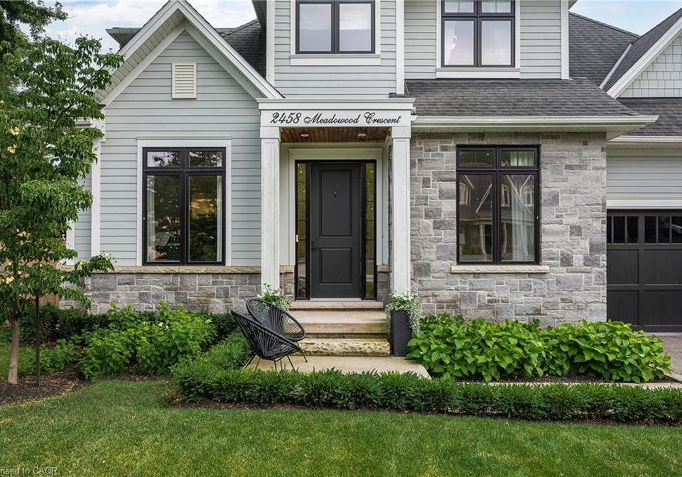 2458-meadowood-crescent-oakville-ontario-40848426