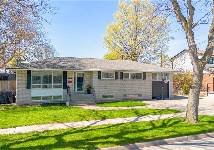 2387-cyprus-avenue-burlington-ontario-40848432