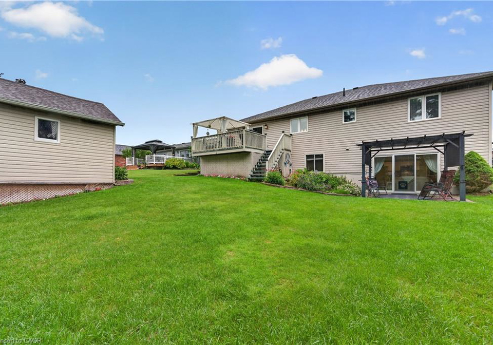 213-margaret-street-s-harriston-ontario-40848454