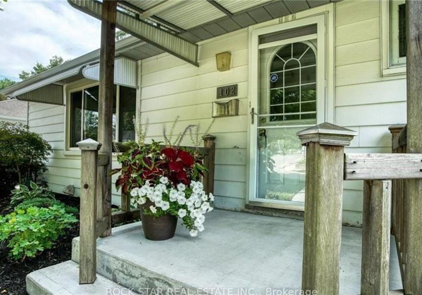102-kribs-street-cambridge-ontario-40848455