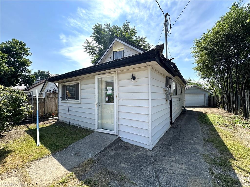 116-sovereen-street-delhi-ontario-40848457
