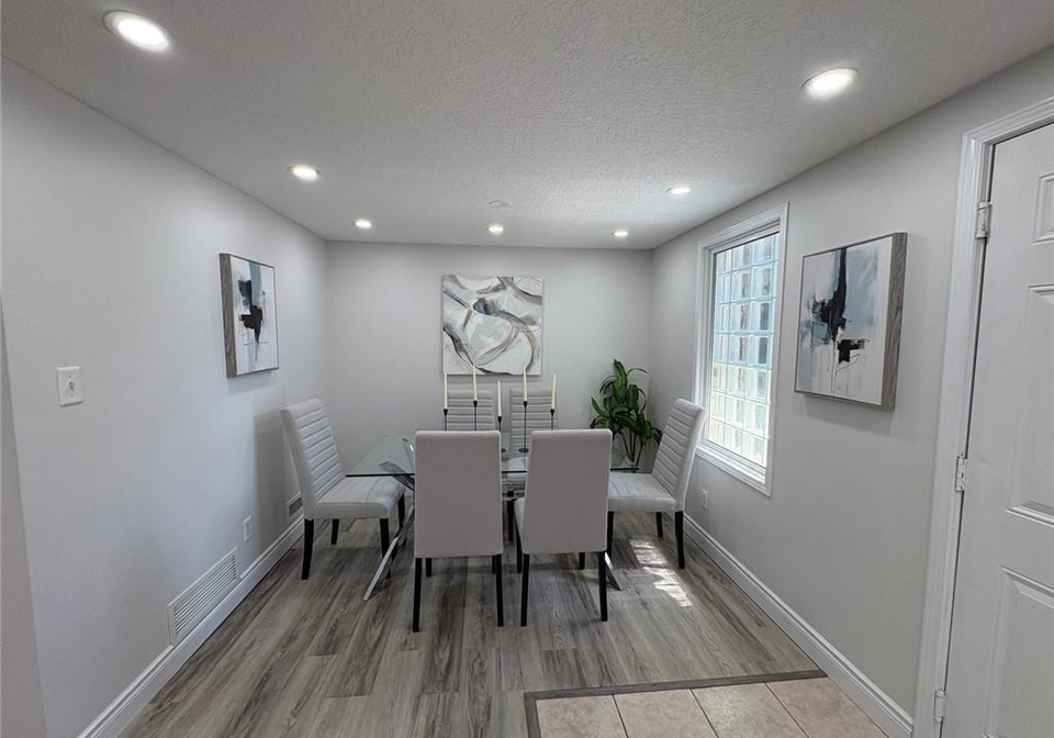 45-cedarhill-crescent-kitchener-ontario-40848542