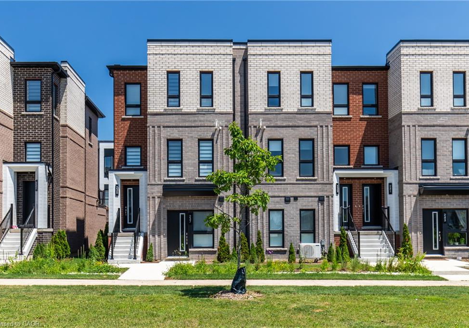 237-burke-street-waterdown-ontario-40848568