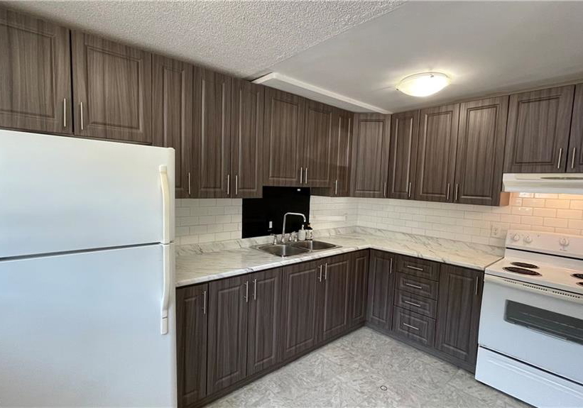 15-empire-street-welland-ontario-40848572