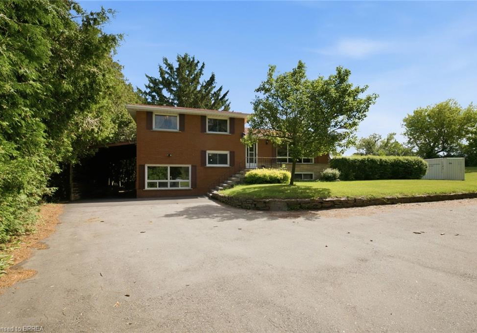 1598-highway-no-6-hamilton-ontario-40848583