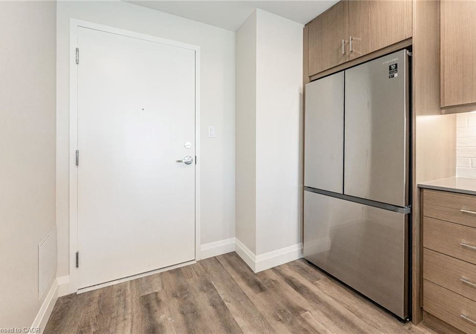 72-erb-street-e-waterloo-ontario-40848621