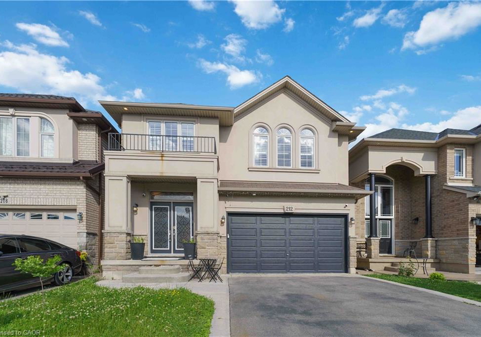 212-chartwell-circle-hamilton-ontario-40848623