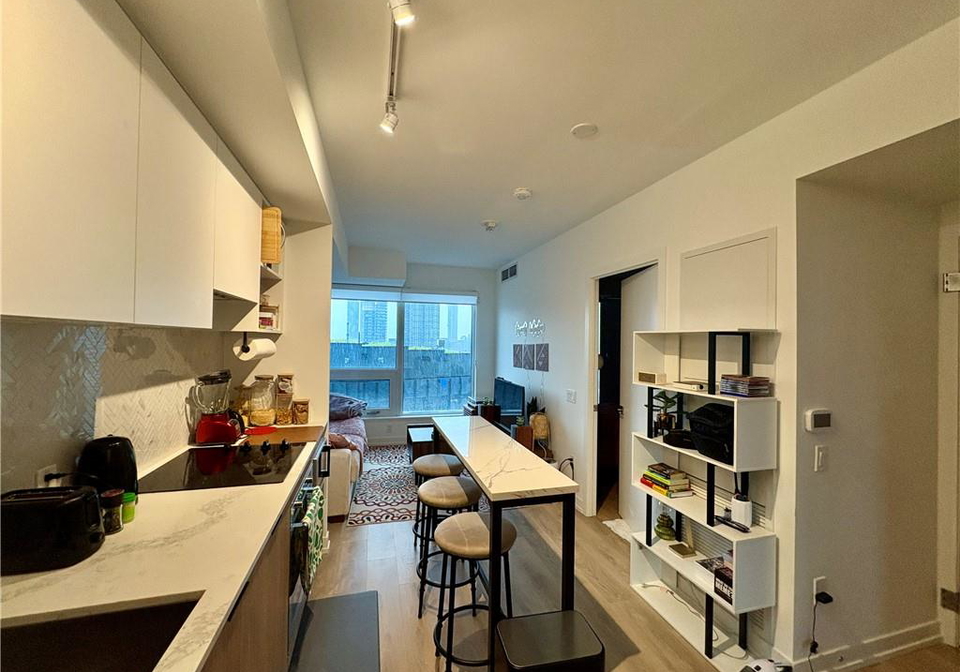 82-dalhousie-street-toronto-ontario-40848630
