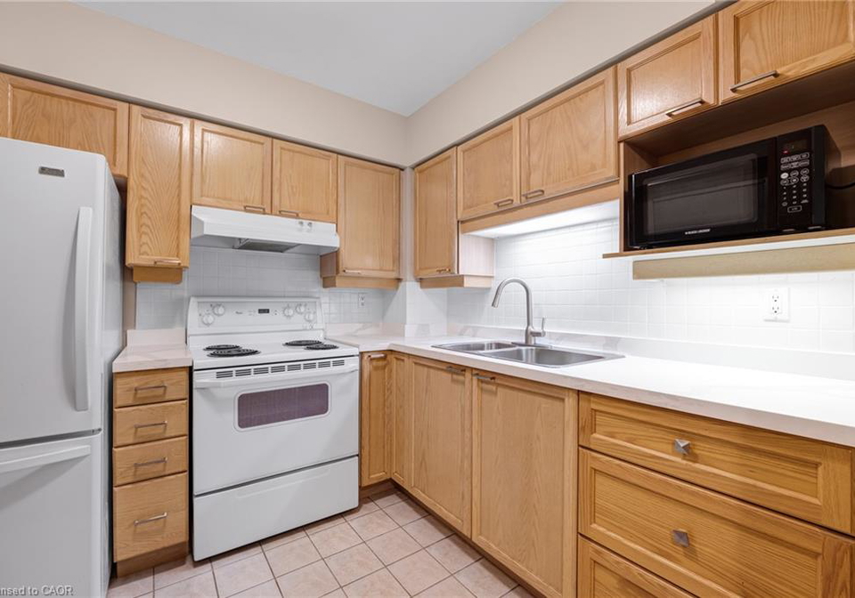 115-bonis-avenue-scarborough-ontario-40848653