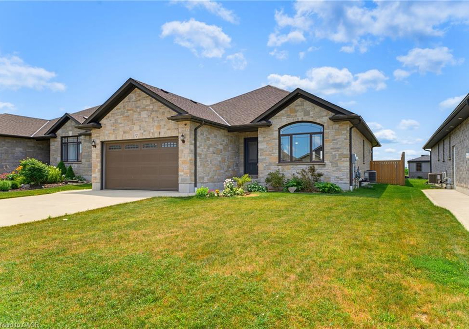 200-krotz-street-w-listowel-ontario-40848665