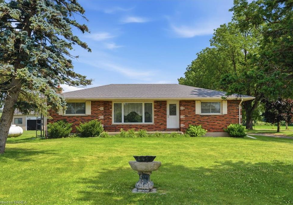 82-salt-springs-church-road-brantford-ontario-40848670