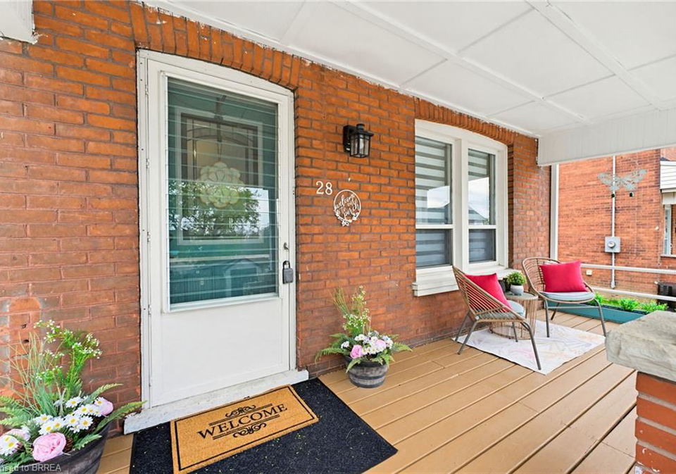 28-norwich-street-brantford-ontario-40848756
