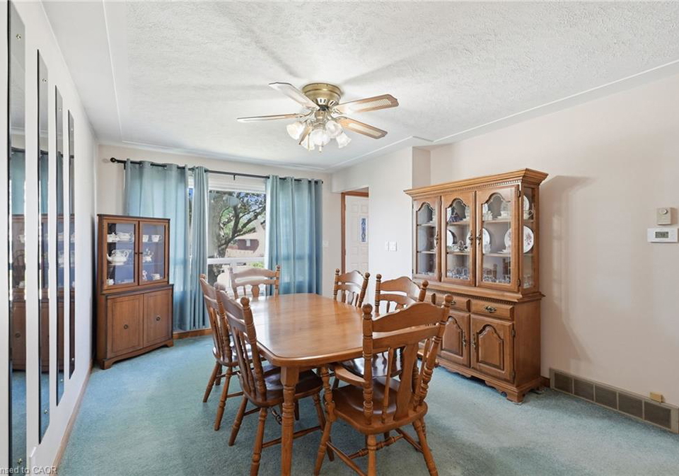 6-beaconsfield-drive-hamilton-ontario-40848786