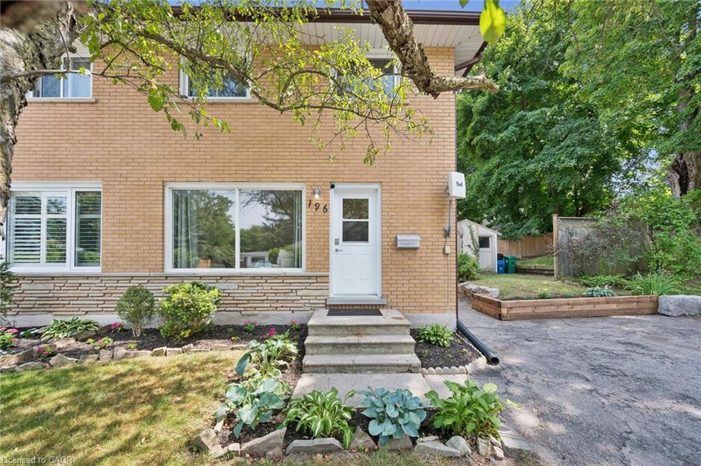 196-walker-street-cambridge-ontario-40848795