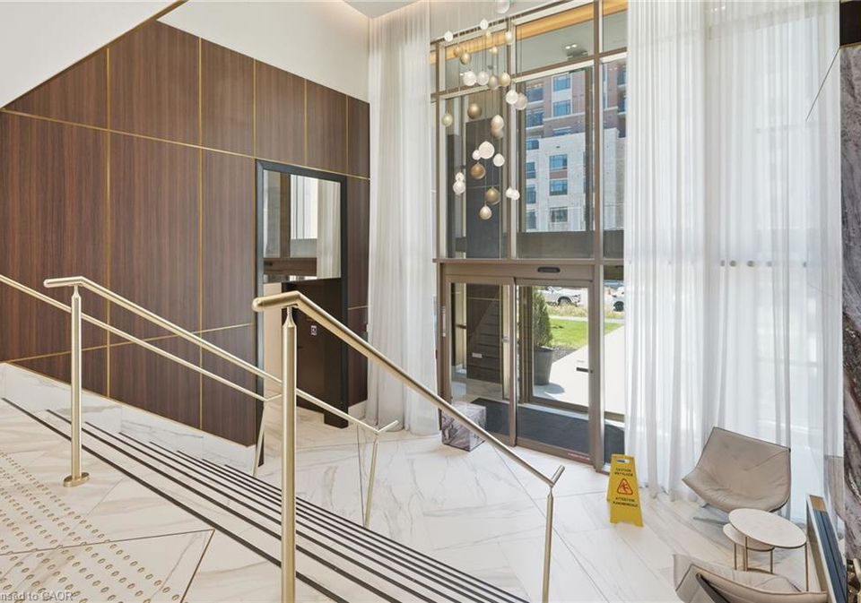 2333-khalsa-gate-oakville-ontario-40848807