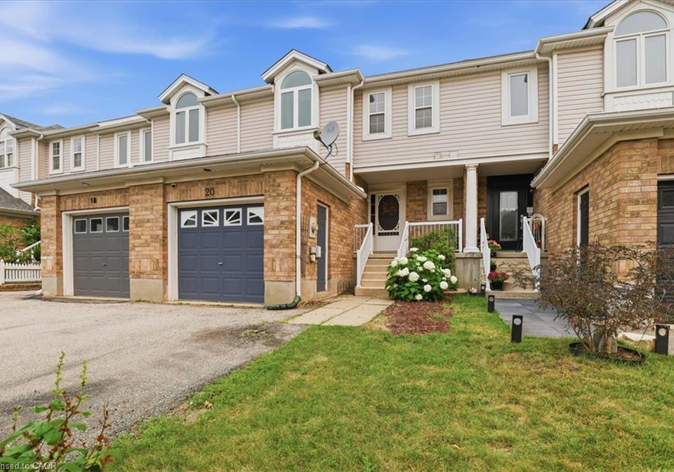 20-werstine-terrace-cambridge-ontario-40848812