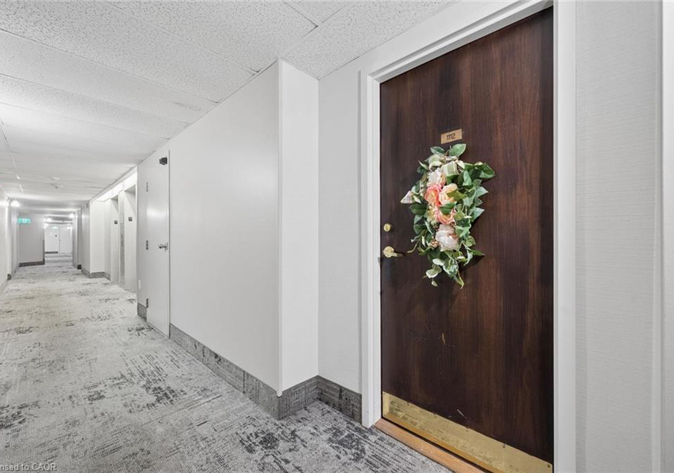 3227-king-street-e-kitchener-ontario-40848817