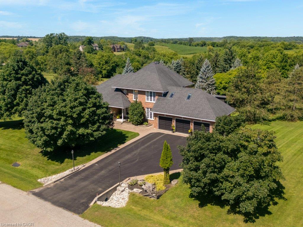 216-red-maple-court-north-dumfries-ontario-40848831