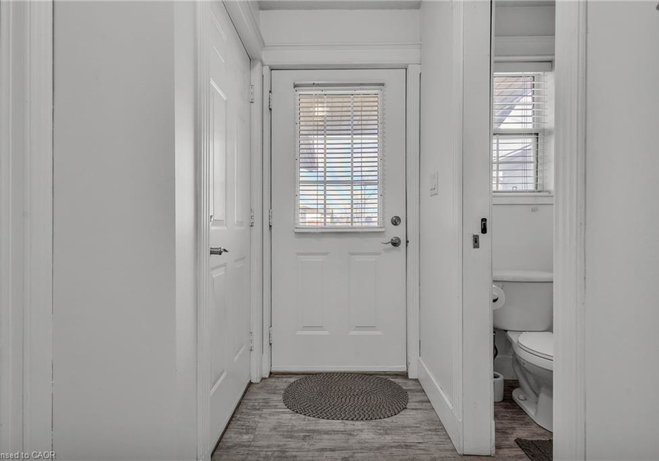 425-erinbrook-drive-kitchener-ontario-40848858