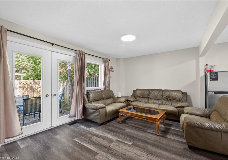 137-dovercliffe-road-guelph-ontario-40848868