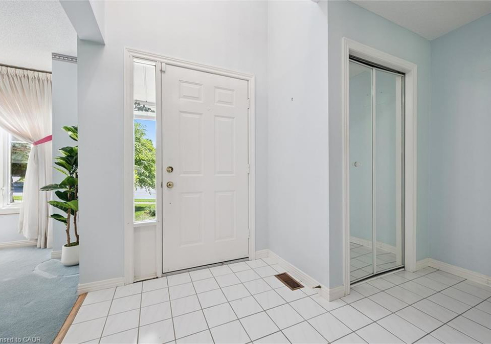 539-harvey-street-fergus-ontario-40848911