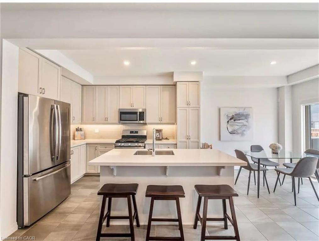 79-greenwich-avenue-stoney-creek-ontario-40848984