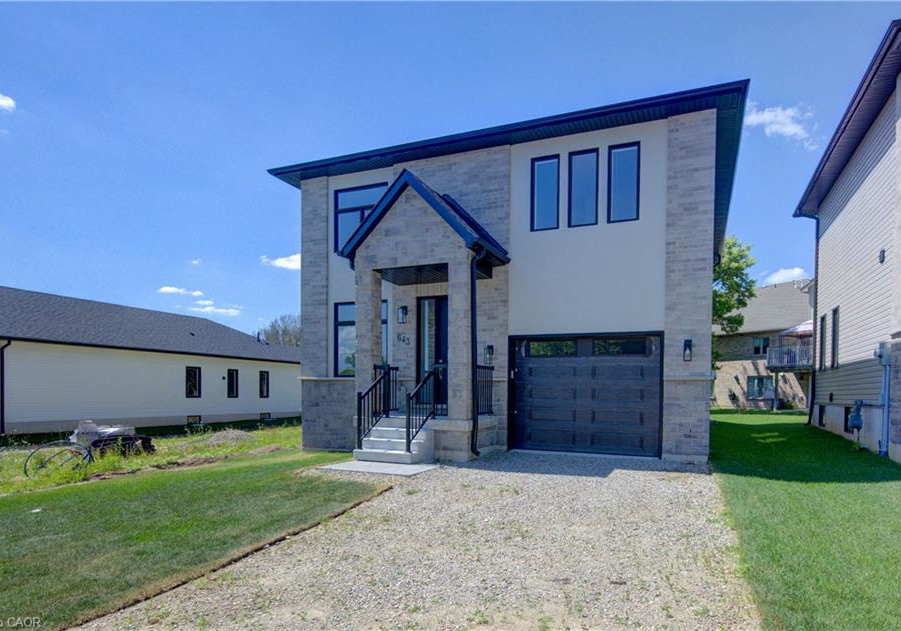 643-martin-street-mount-forest-ontario-40849025