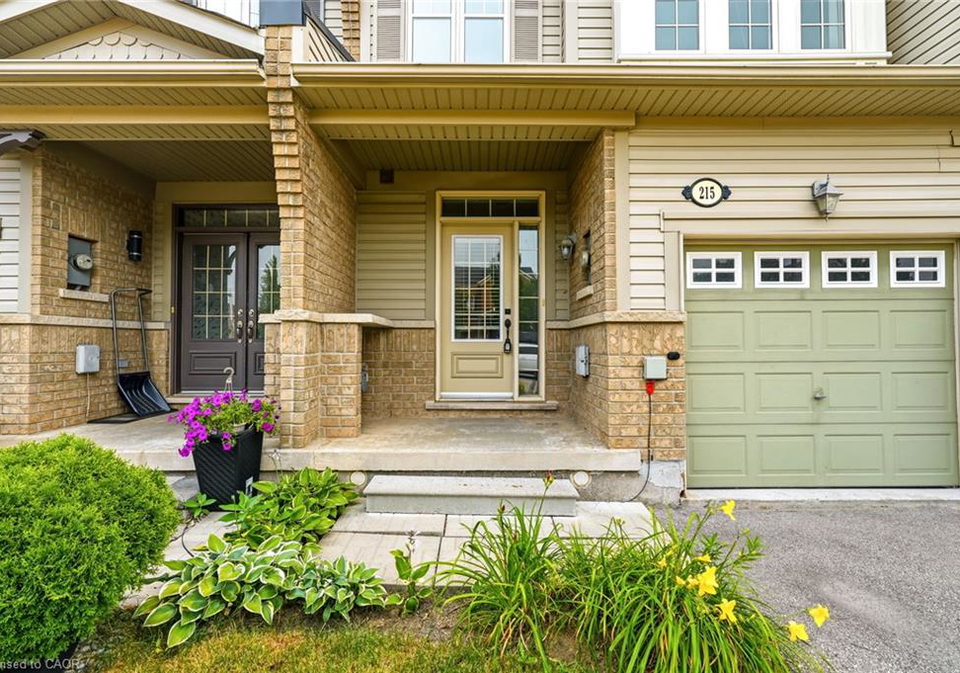 215-nisbet-boulevard-waterdown-ontario-40849035