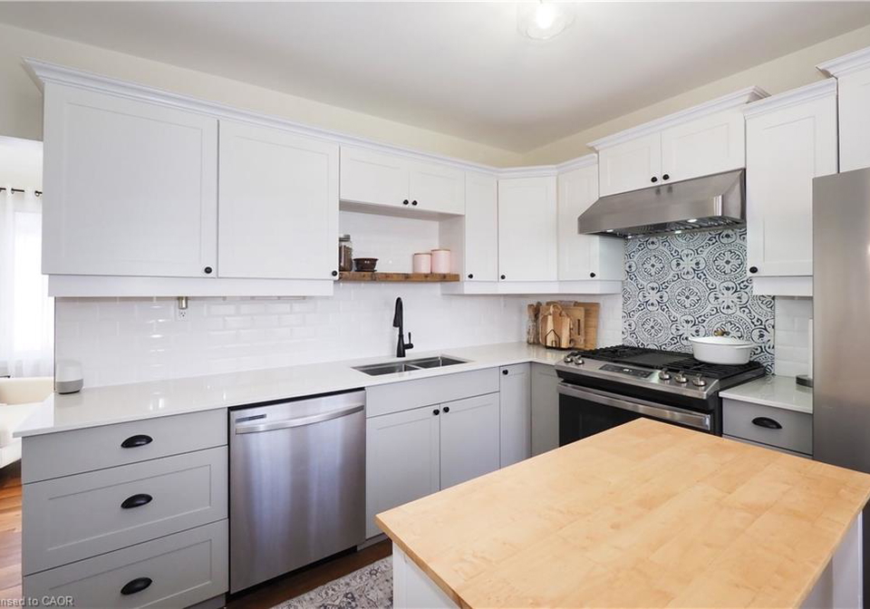 123-samuel-street-kitchener-ontario-40849036