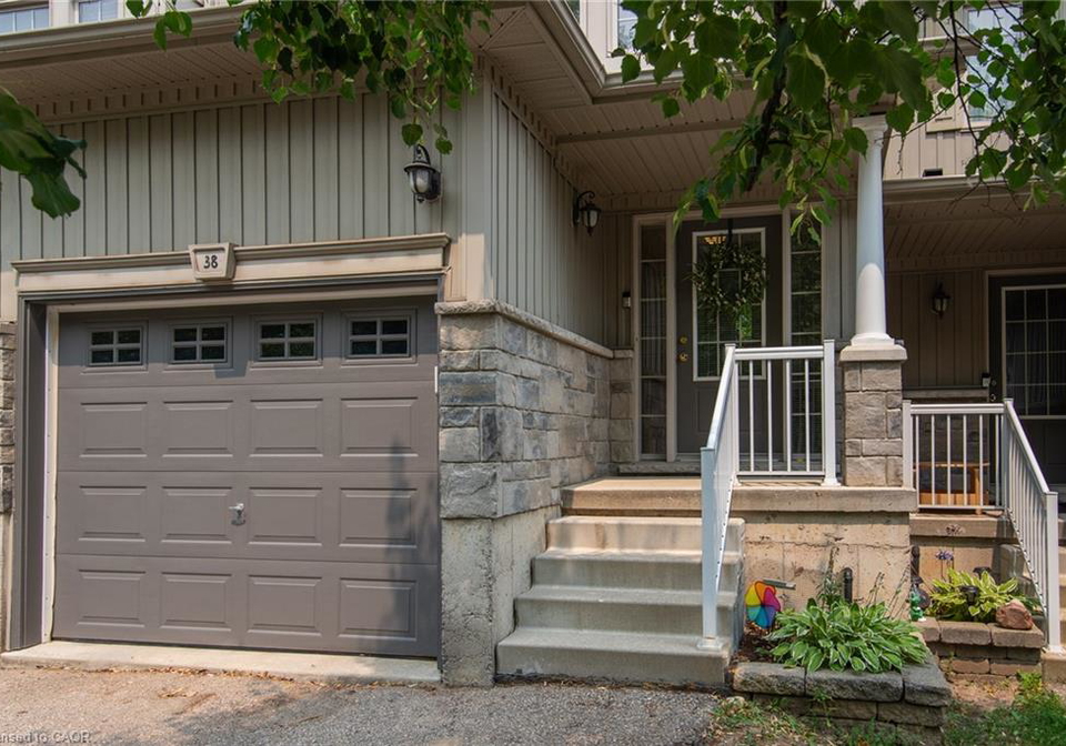 38-david-bergey-drive-kitchener-ontario-40849038