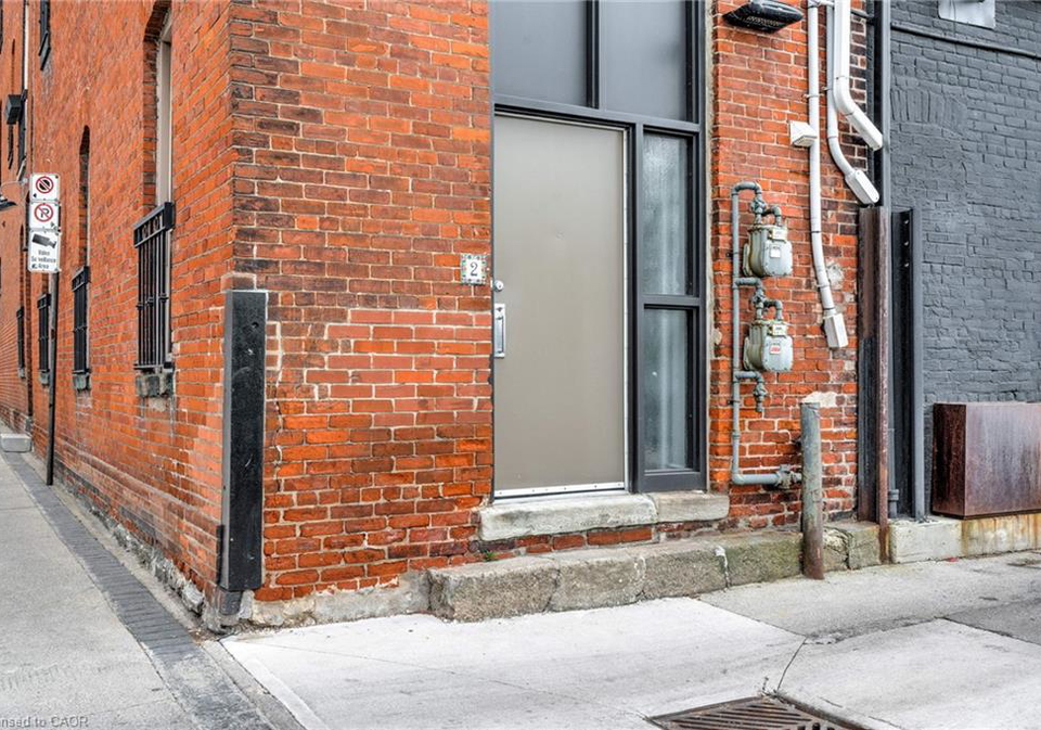 205-king-street-e-hamilton-ontario-40849047