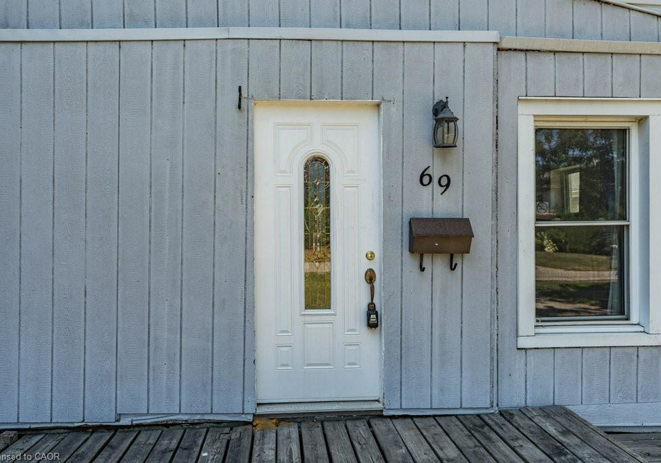 69-teal-avenue-hamilton-ontario-40849049