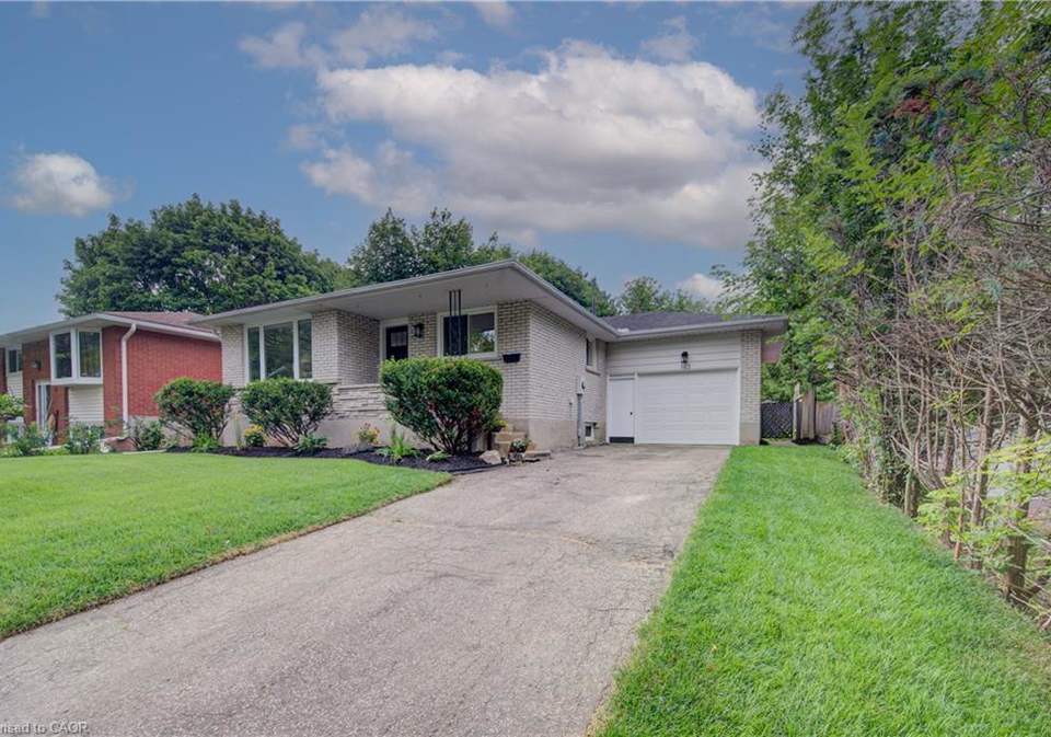 163-lynnbrook-crescent-waterloo-ontario-40849052