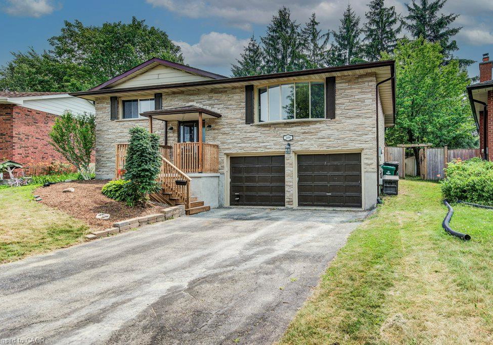 109-white-oak-place-waterloo-ontario-40849092