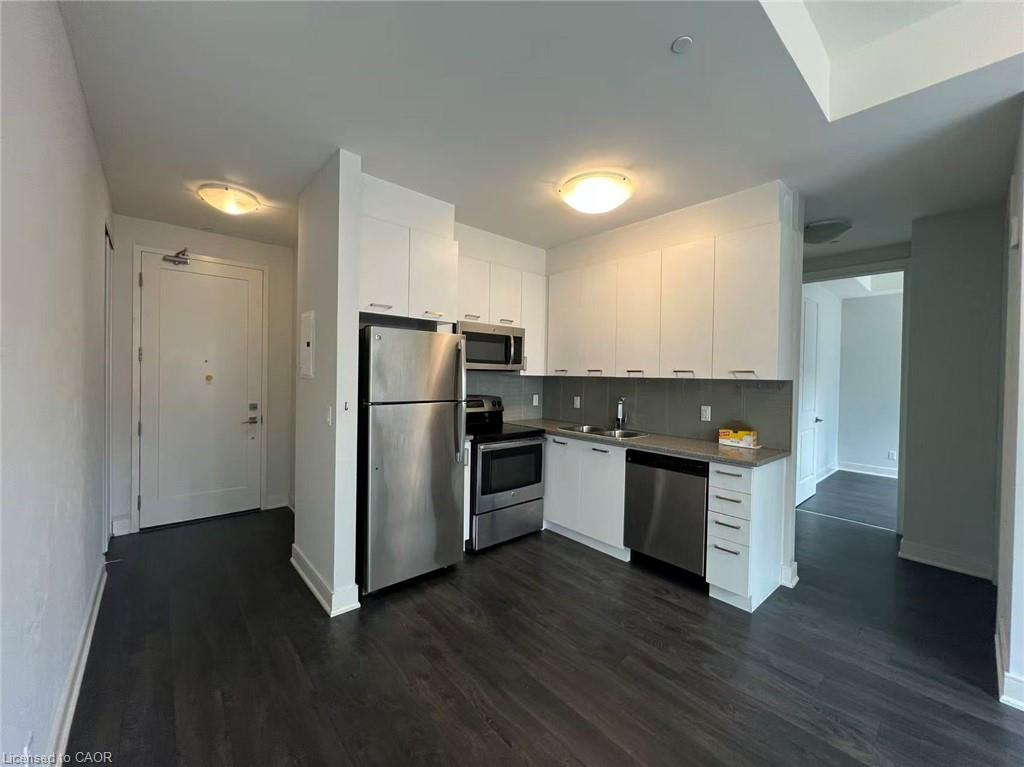 150-main-street-w-hamilton-ontario-40849094