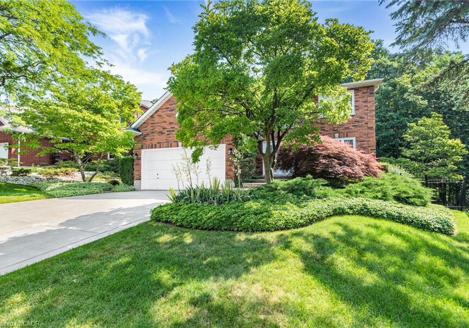 59-renata-court-dundas-ontario-40849114