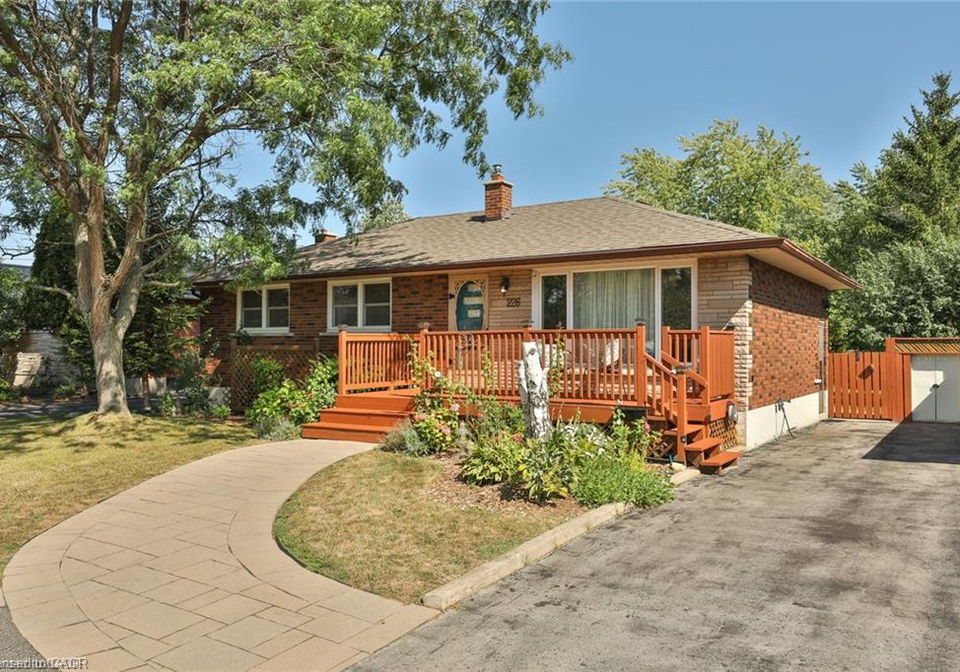 226-bel-air-avenue-stoney-creek-ontario-40849117