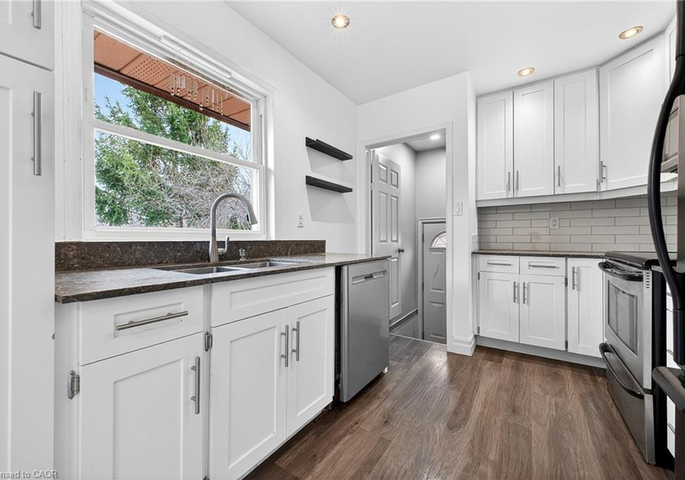 226-bel-air-avenue-stoney-creek-ontario-40849117
