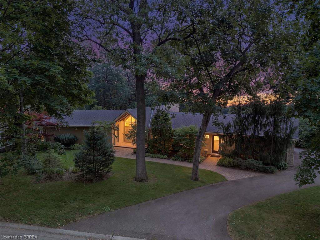7-gaywood-gardens-brantford-ontario-40849146