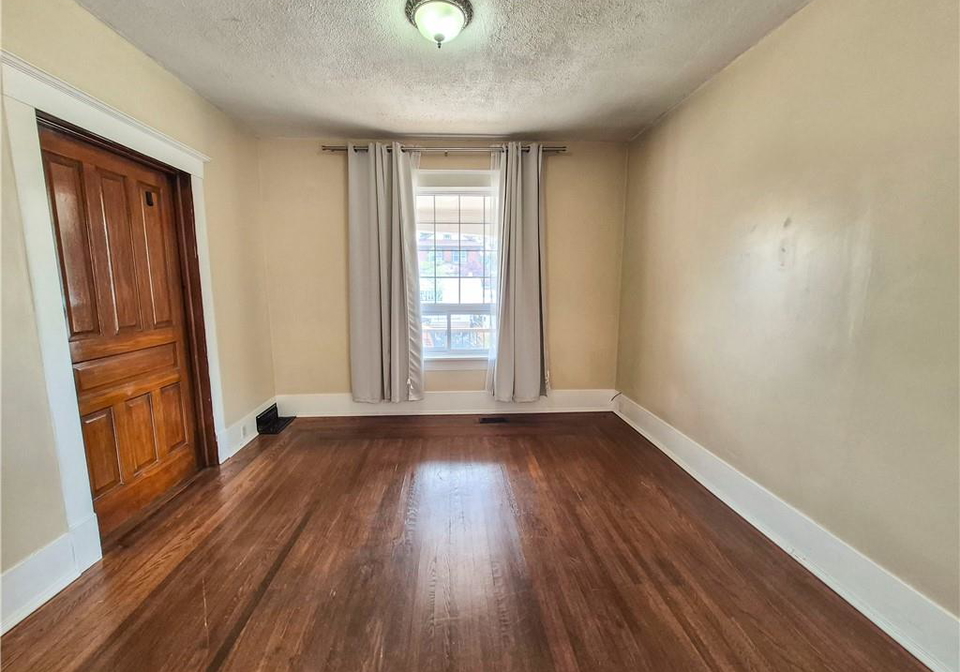 408-wellington-street-n-kitchener-ontario-40849163