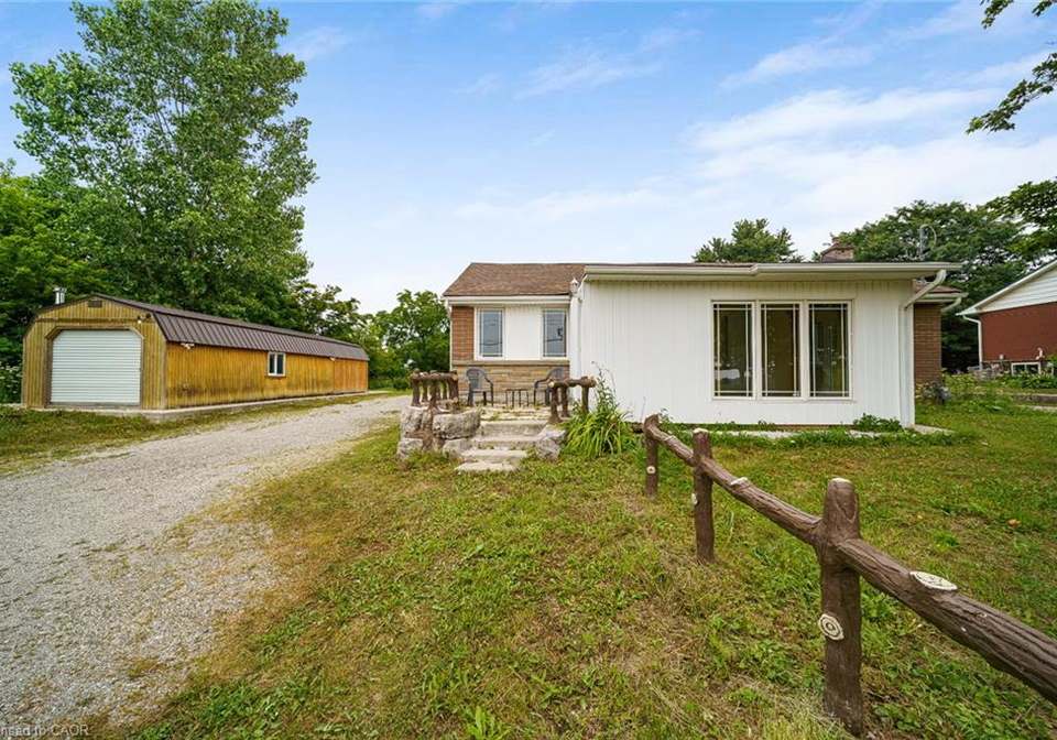 7332-twenty-road-e-glanbrook-ontario-40849176