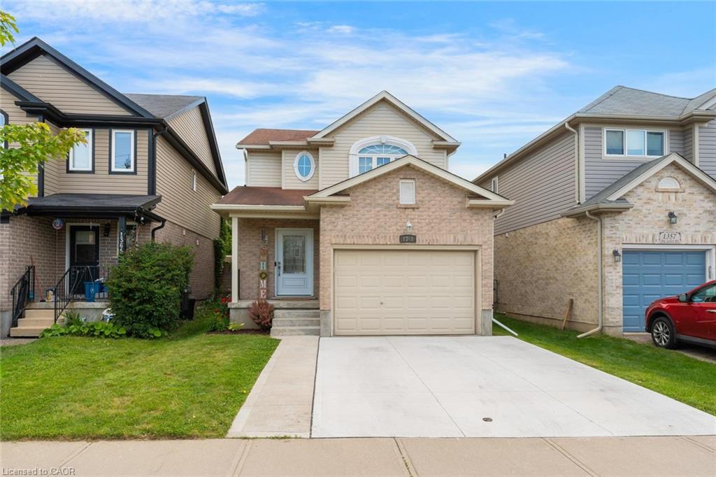 1361-old-zeller-drive-kitchener-ontario-40849177