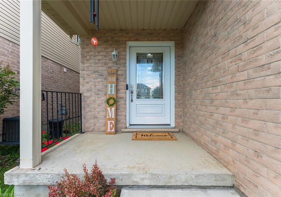 1361-old-zeller-drive-kitchener-ontario-40849177