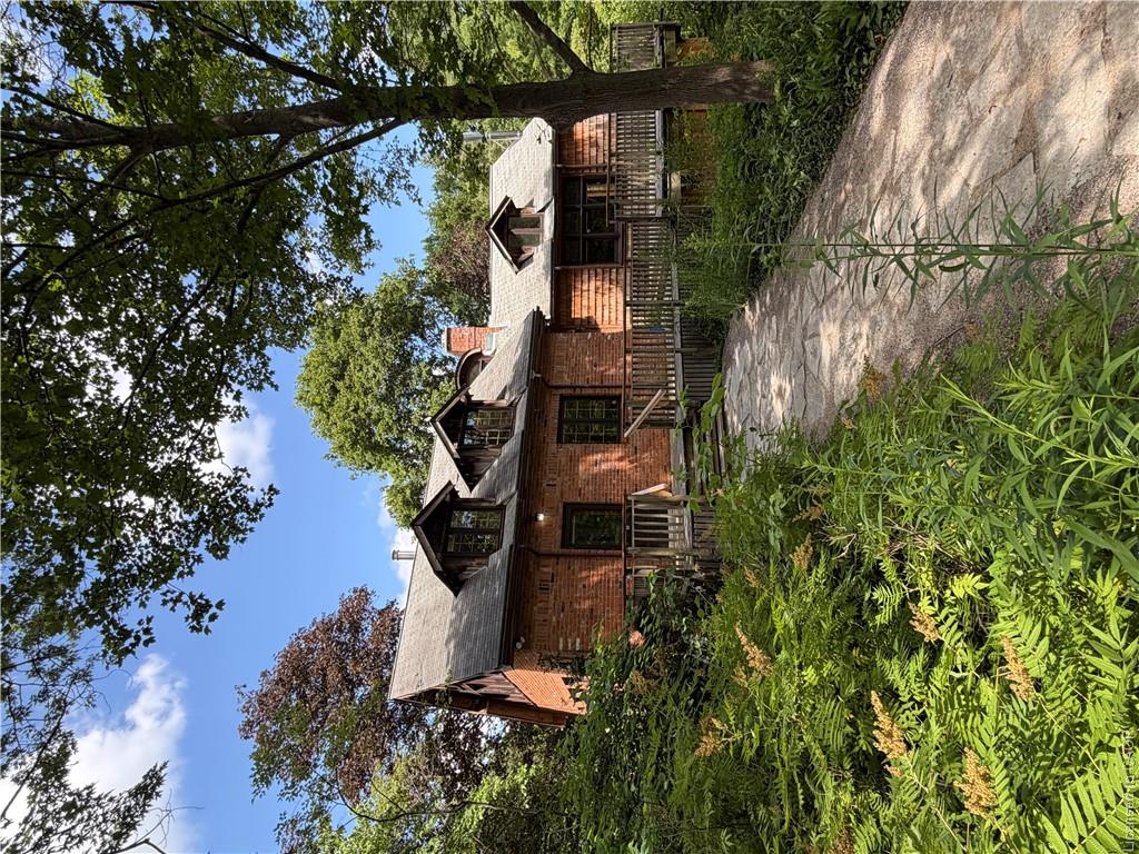 1067-mineral-springs-road-ancaster-ontario-40849227