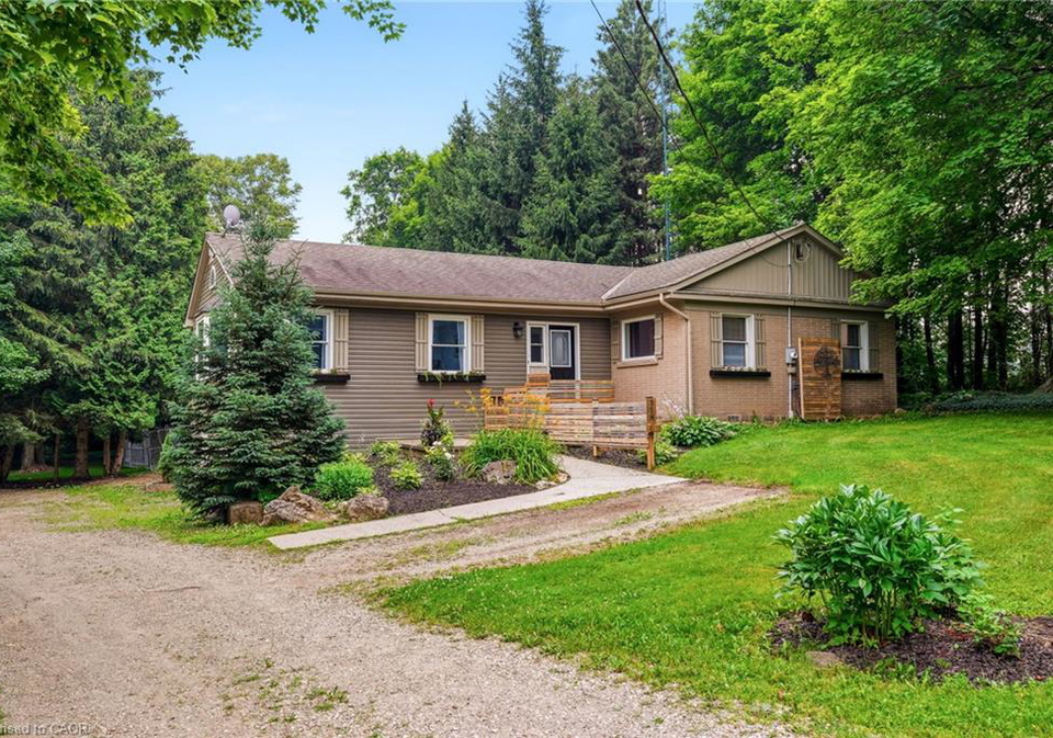 318-10th-concession-road-e-freelton-ontario-40849264