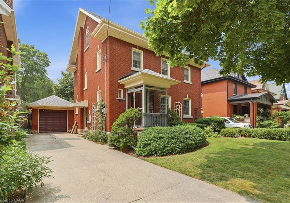 111-filbert-street-kitchener-ontario-40849269