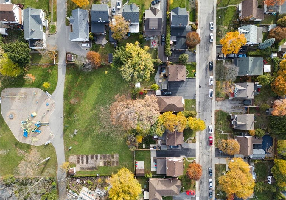 47-cloverhill-road-hamilton-ontario-40849275