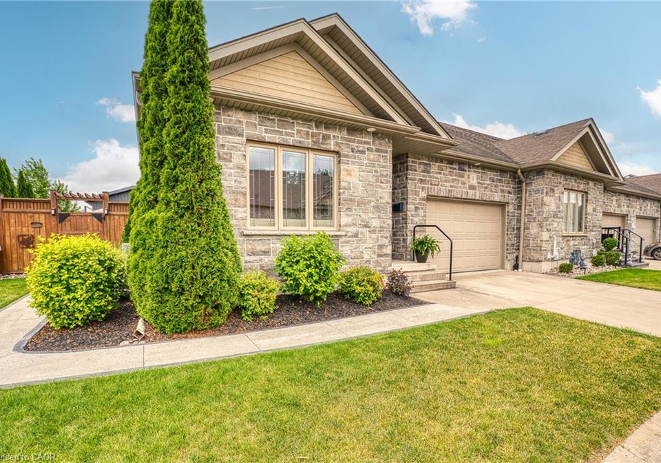 855-wallace-avenue-s-listowel-ontario-40849278