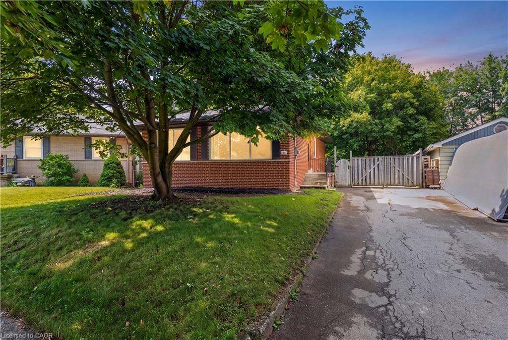 46-mcintyre-crescent-georgetown-ontario-40849297