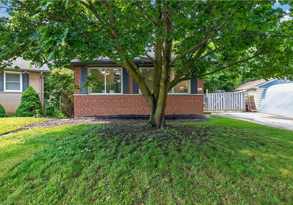 46-mcintyre-crescent-georgetown-ontario-40849297